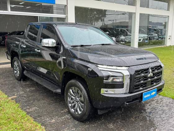 MITSUBISHI L200 TRITON 2.4 16V TURBO DIESEL SPORT HPE CD 4P 4X4 AUTOMÁTICO
